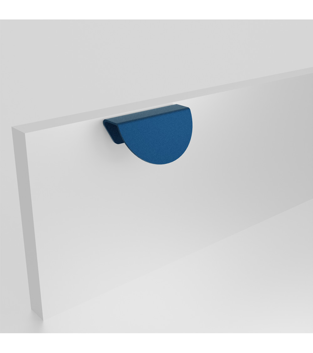 Poignée de meuble bleu marine ZORIA oblique poignée design