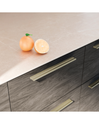 Poignée de meuble anode brossée AVERE poignée design montée sur un meuble