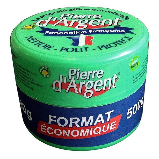 Pierre d'argent pour nettoyer la poignee de porte