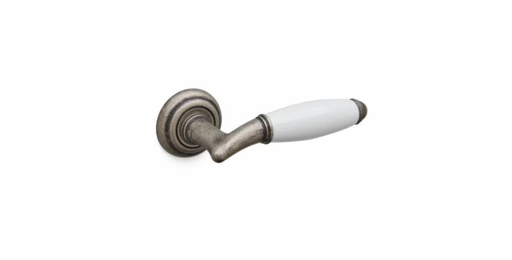 poignée de porte vieil argent Mandelli Melody
